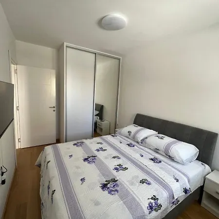 Stan Na Dan Viktor-lukavica Apartment Sarajevo
